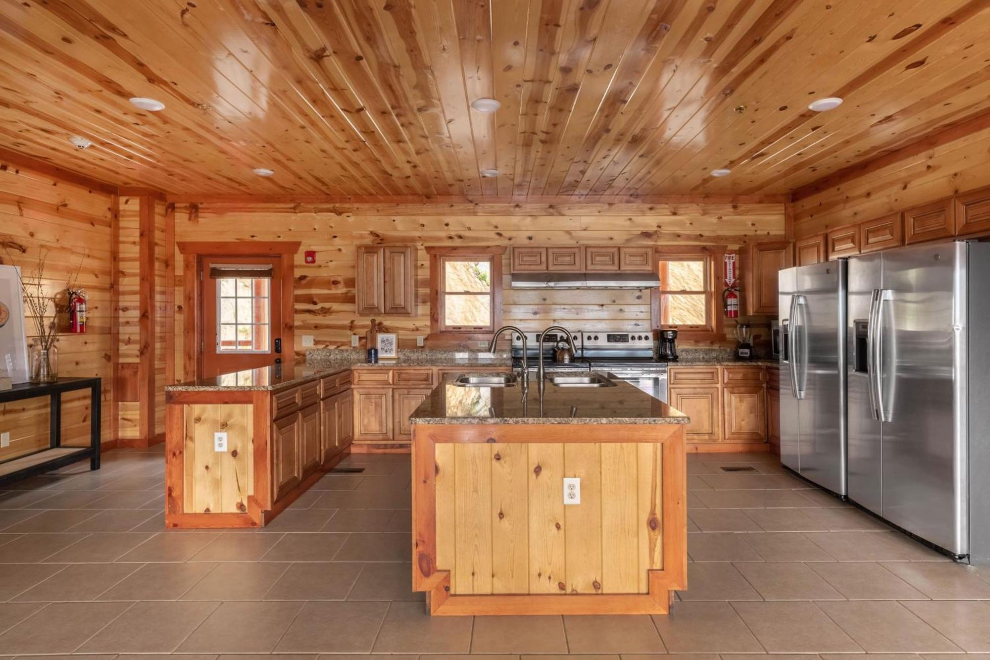 Sugarland By Avantstay Sleeps 28 Home Theatre Two Hot Tubs Indoor Pool Incredible Views Pigeon Forge Exterior photo